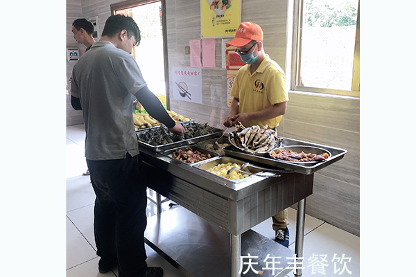 庆年丰餐饮和漳州国晟机械制造有限公司端午互动