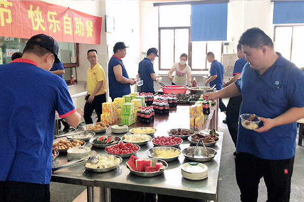 庆年丰餐饮和漳州昇兴太平洋包装有限公司端午互动